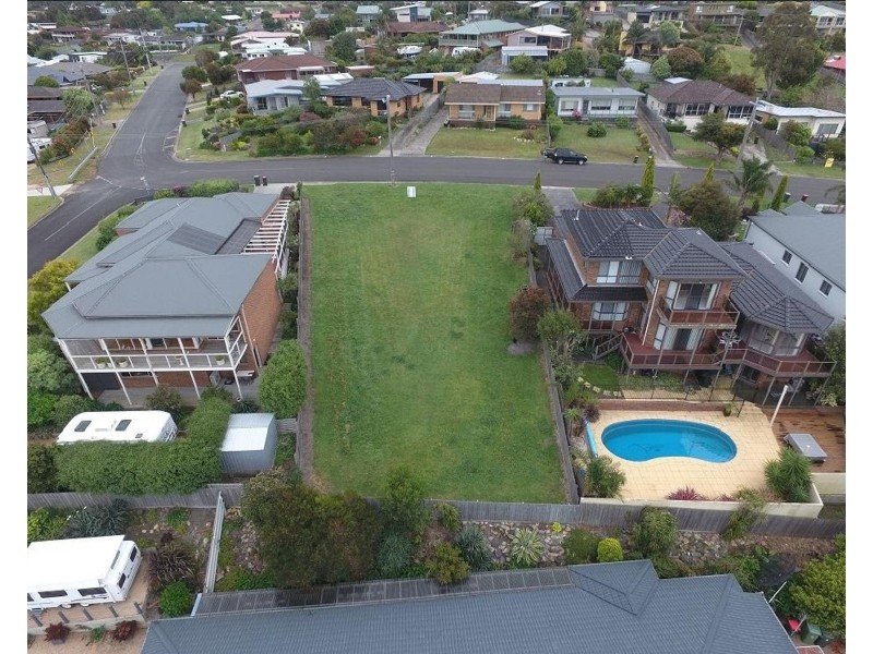 77 Oneills Road, Lakes Entrance VIC 3909