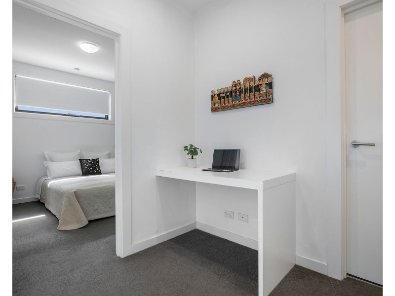 206/699C Barkly Street, West Footscray VIC 3012
