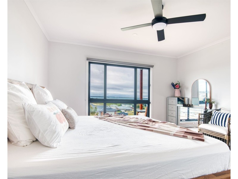 12 Kyema Crescent, San Remo VIC 3925