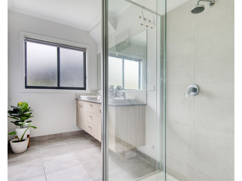 12 Kyema Crescent, San Remo VIC 3925