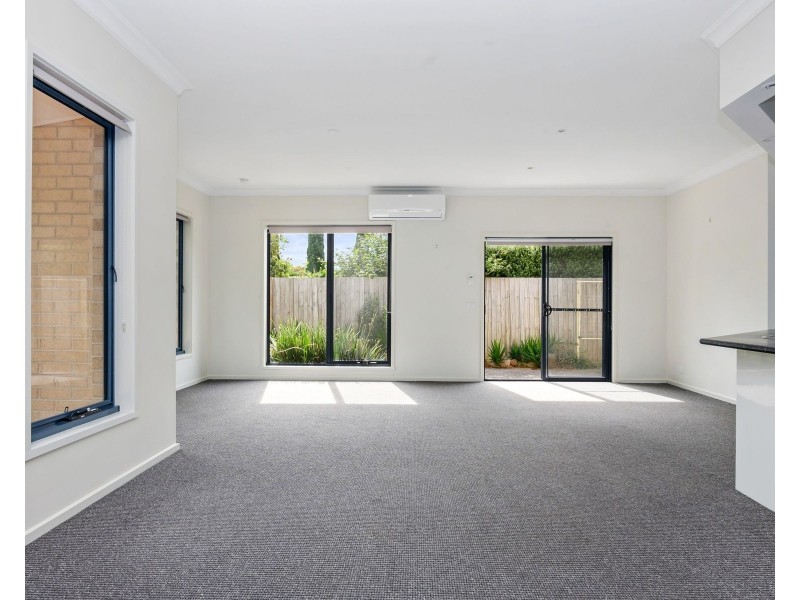 1/273 Bayview Road, Mccrae VIC 3938