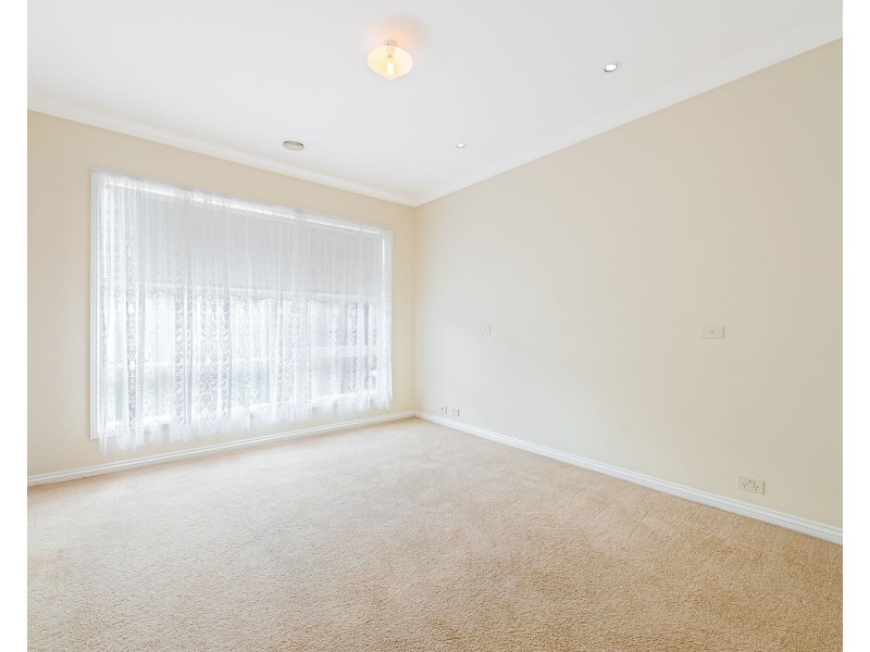 1 Tahara Court, Werribee VIC 3030