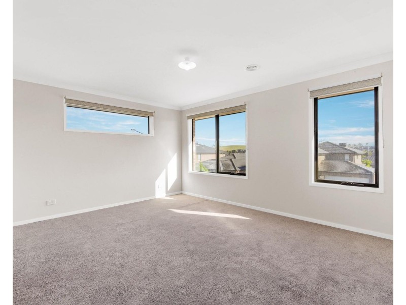 27 Black Braes Boulevard, Mernda VIC 3754