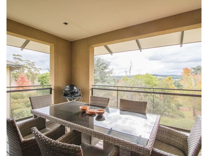 26 Oak Court, Chirnside Park VIC 3116