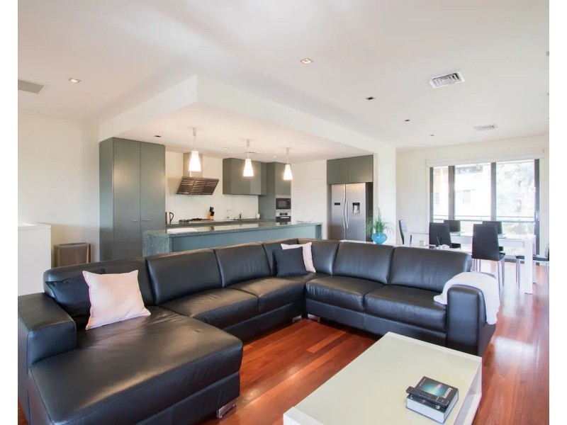 26 Oak Court, Chirnside Park VIC 3116