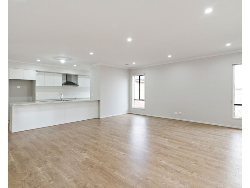 14 Surya Street, Truganina VIC 3029