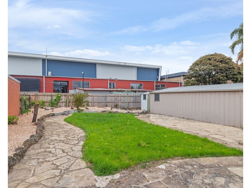 43 Diosma Drive, Glen Waverley VIC 3150
