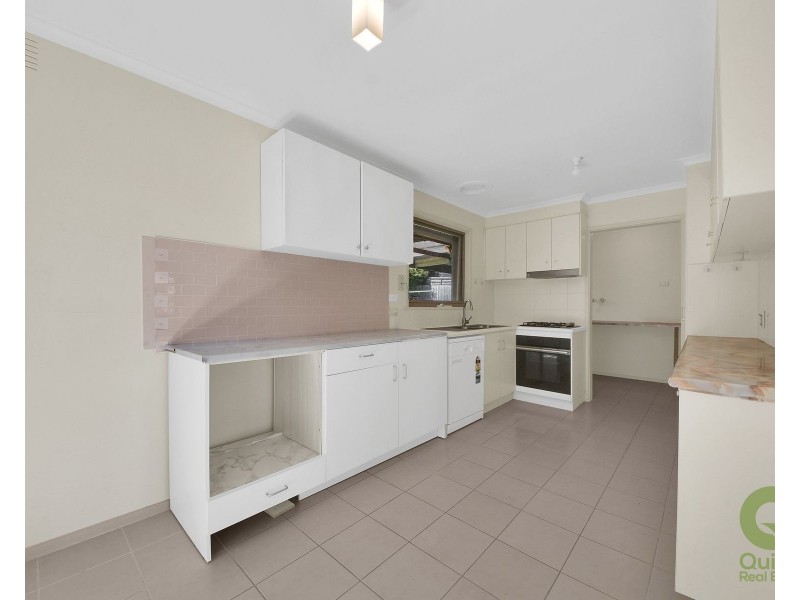 35 Eagle Drive, Noble Park North VIC 3174