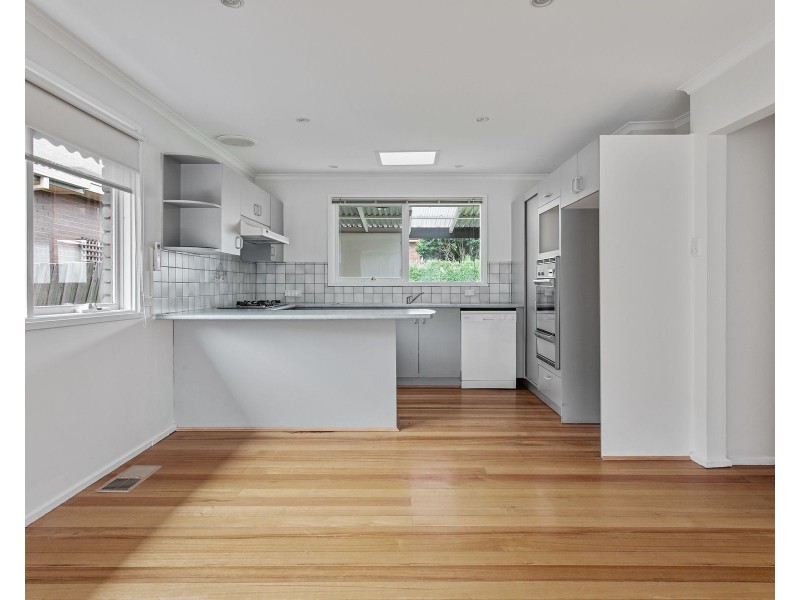 13 Nairana Court, Ferntree Gully VIC 3156