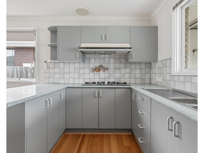 13 Nairana Court, Ferntree Gully VIC 3156