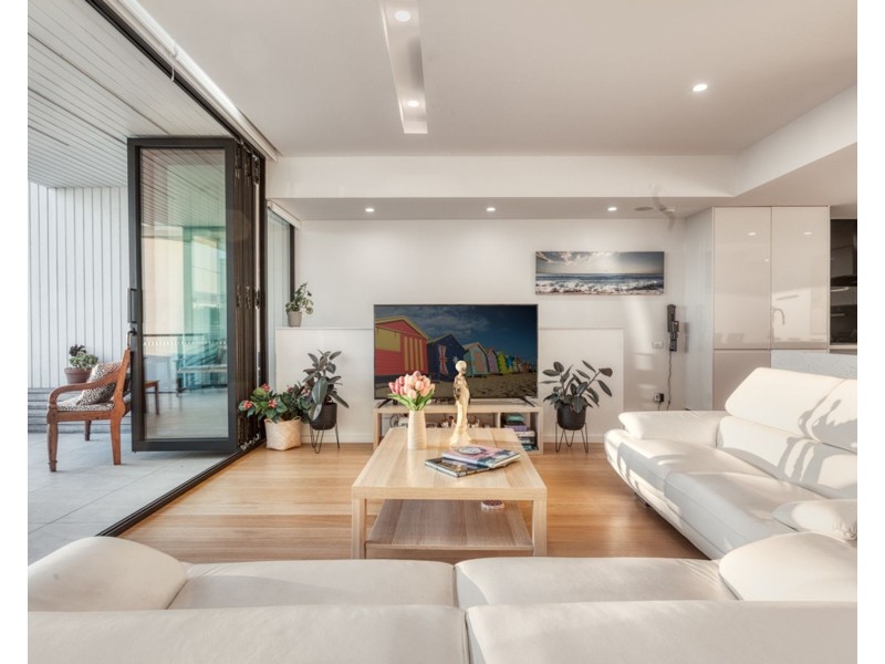 62B ESPLANADE, Brighton VIC 3186