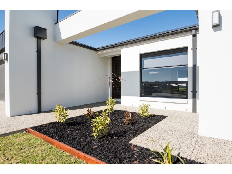 45 Sanctuary Drive, Kialla VIC 3631