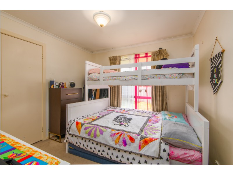 16 ANSELL CRESCENT, Shepparton VIC 3630