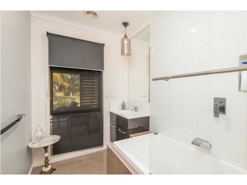 7 Shannon Court, Mooroopna VIC 3629