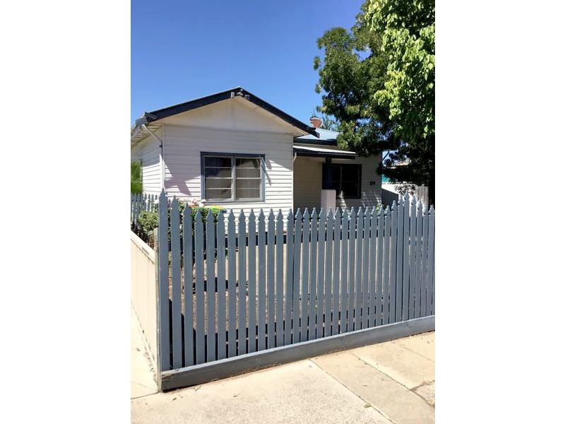 214 BALACLAVA ROAD, Shepparton VIC 3630
