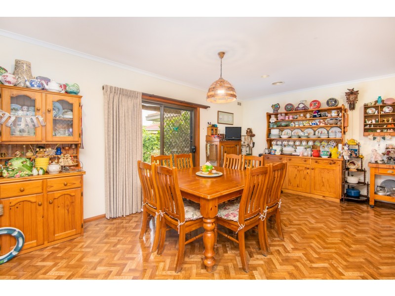 36 BAKER CRESCENT, Mooroopna VIC 3629