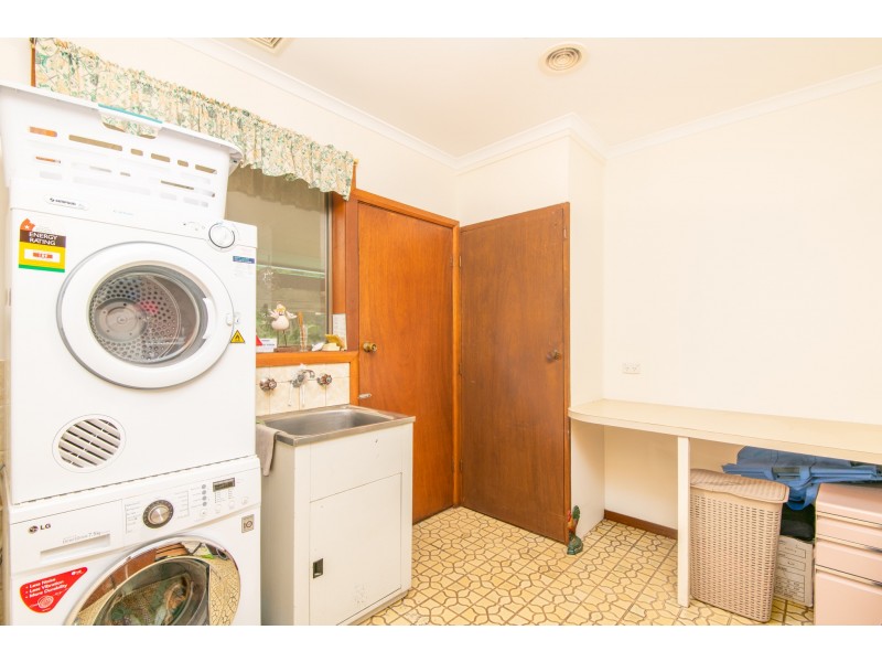 36 BAKER CRESCENT, Mooroopna VIC 3629
