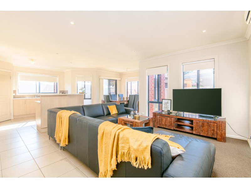 38 BAKER CRESCENT, Mooroopna VIC 3629