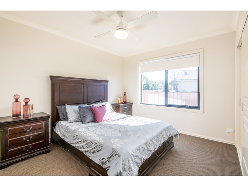38 BAKER CRESCENT, Mooroopna VIC 3629