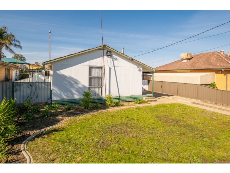 9 BRADFORD ROAD, Shepparton VIC 3630