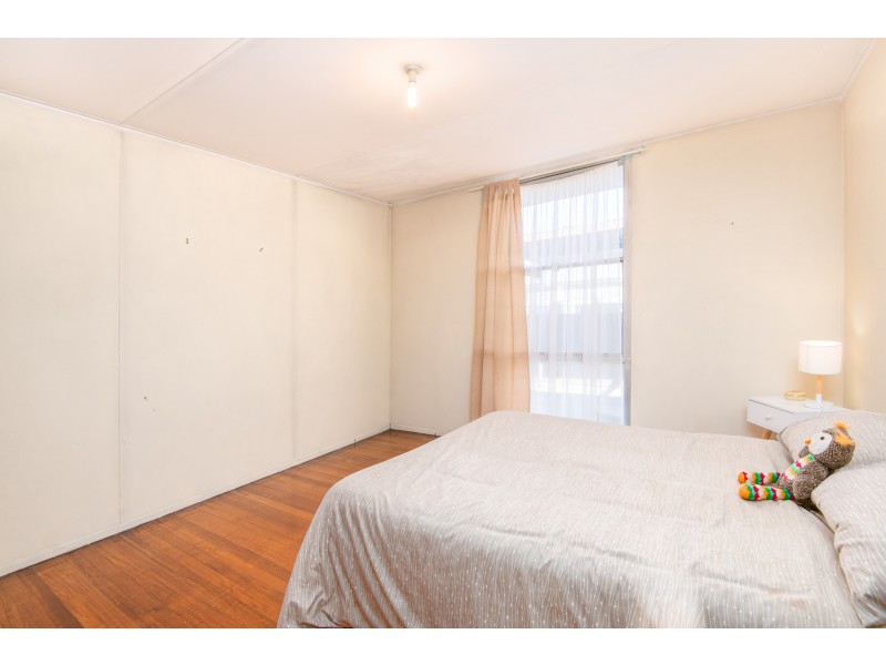 9 BRADFORD ROAD, Shepparton VIC 3630