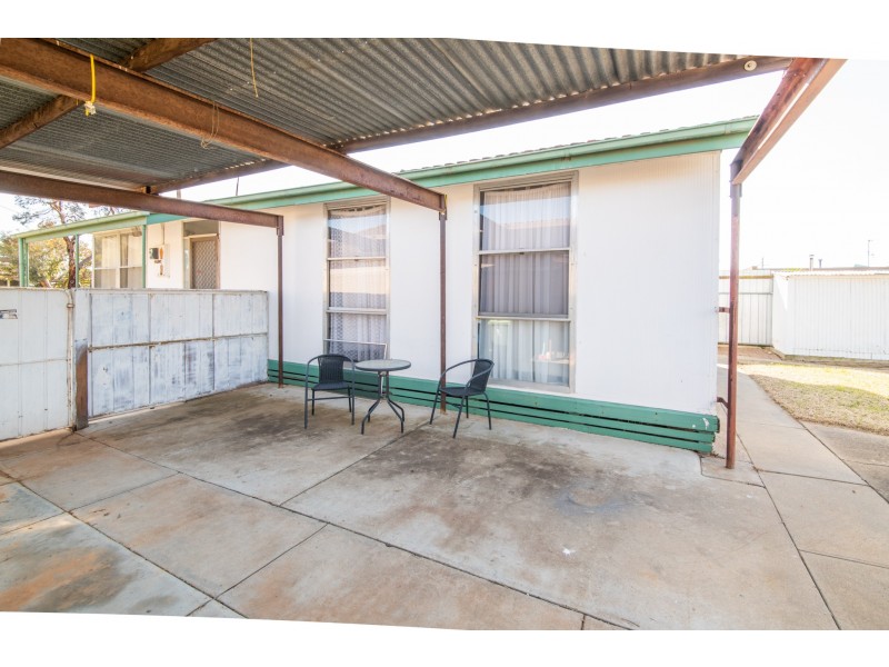 9 BRADFORD ROAD, Shepparton VIC 3630