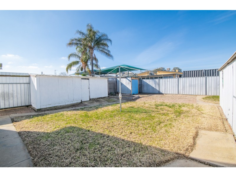 9 BRADFORD ROAD, Shepparton VIC 3630
