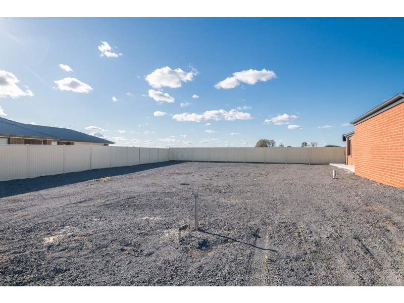11 Stirling Court, Shepparton VIC 3630