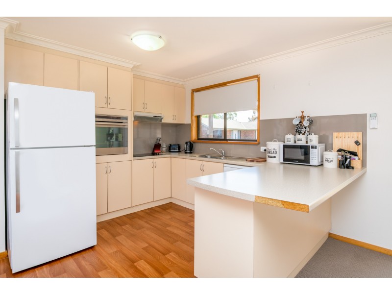 1/48 WATTLE DRIVE, Numurkah VIC 3636