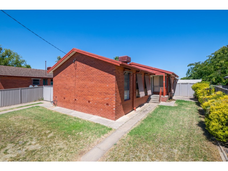 42 Northumberland Crescent, Shepparton VIC 3630