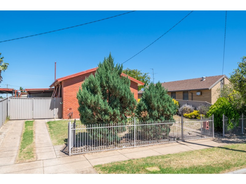 42 Northumberland Crescent, Shepparton VIC 3630