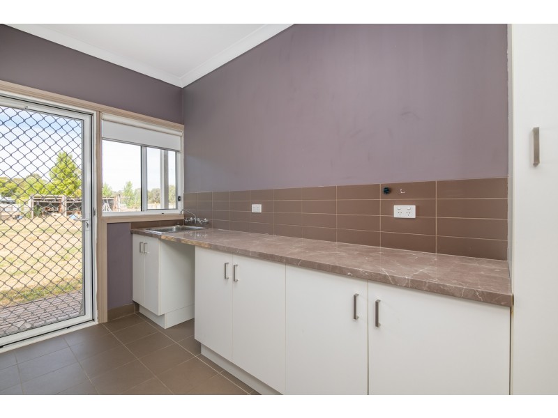 1 VICTORIA STREET, Tallygaroopna VIC 3634