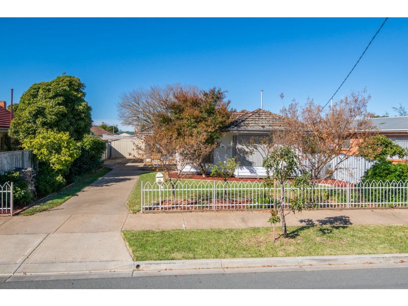 25 Field Street, Shepparton VIC 3630