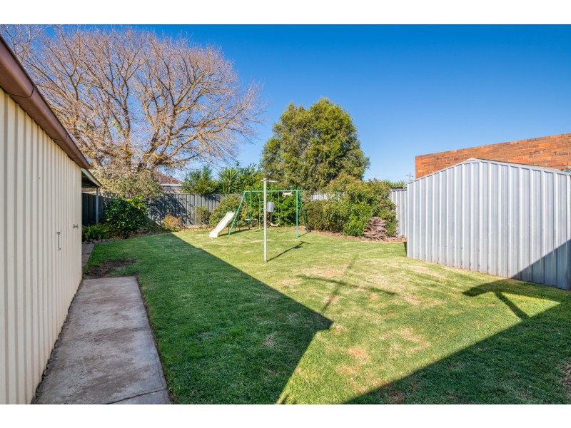 25 Field Street, Shepparton VIC 3630