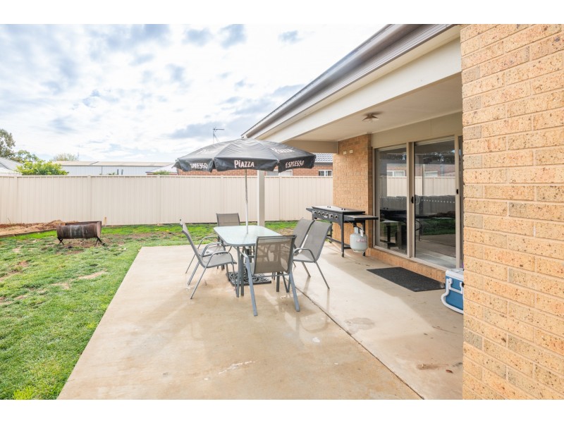 7 Wollemi Drive, Shepparton North VIC 3631