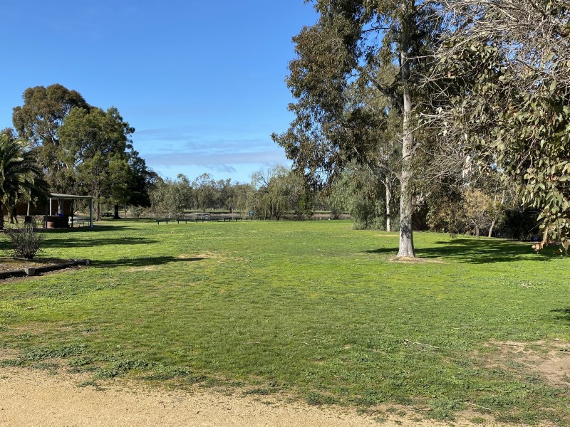 1/48 WATTLE DRIVE, Numurkah VIC 3636