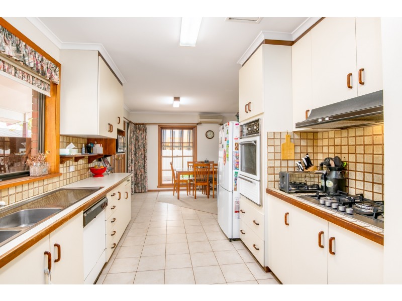 4 Rowena Court, Shepparton VIC 3630