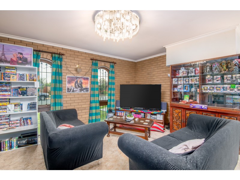 33 Nicholls Avenue, Shepparton VIC 3630