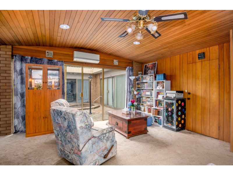 33 Nicholls Avenue, Shepparton VIC 3630