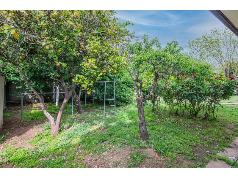 33 Nicholls Avenue, Shepparton VIC 3630