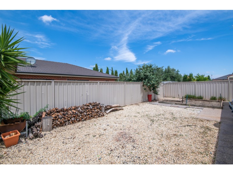 1 Walnut Court, Shepparton VIC 3630