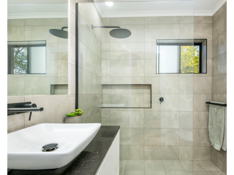 7 VICTORIA STREET, Tallygaroopna VIC 3634
