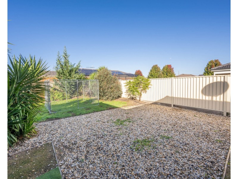 17 Warrumbungle Drive, Shepparton VIC 3630