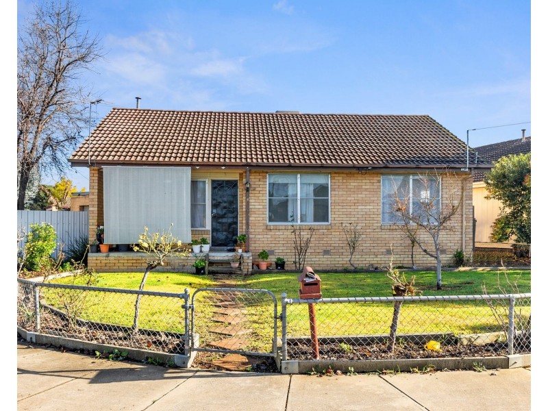 8 Service Street, Shepparton VIC 3630