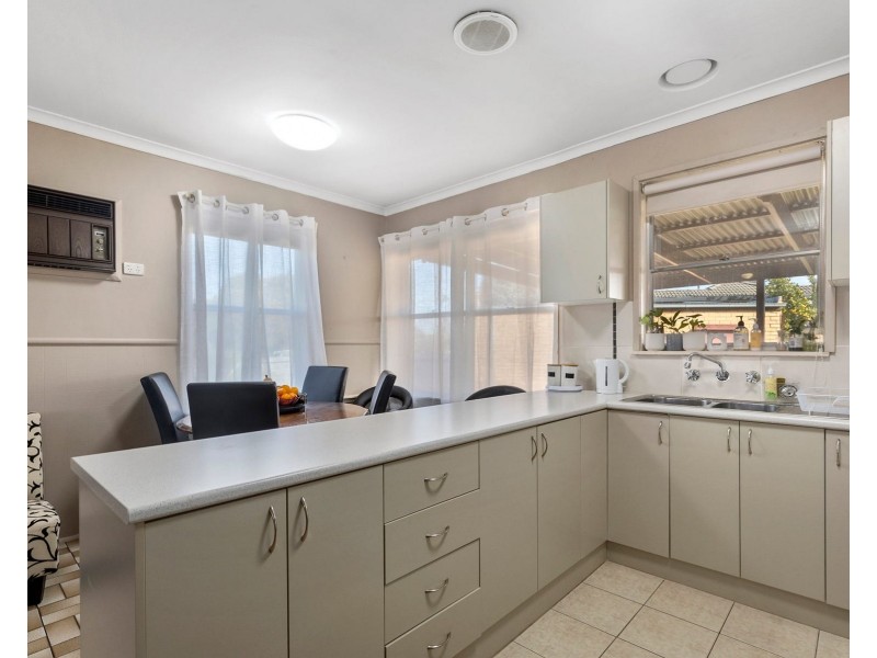 8 Service Street, Shepparton VIC 3630