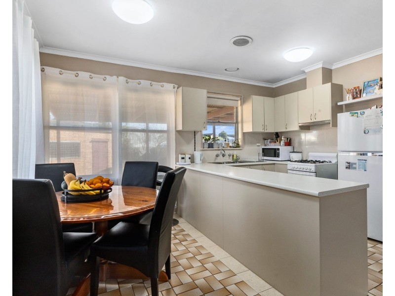 8 Service Street, Shepparton VIC 3630