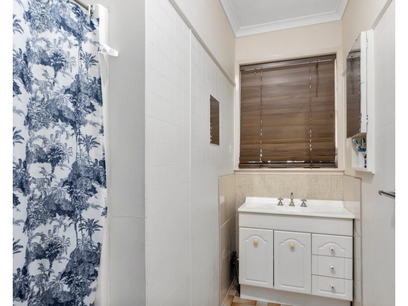 8 Service Street, Shepparton VIC 3630