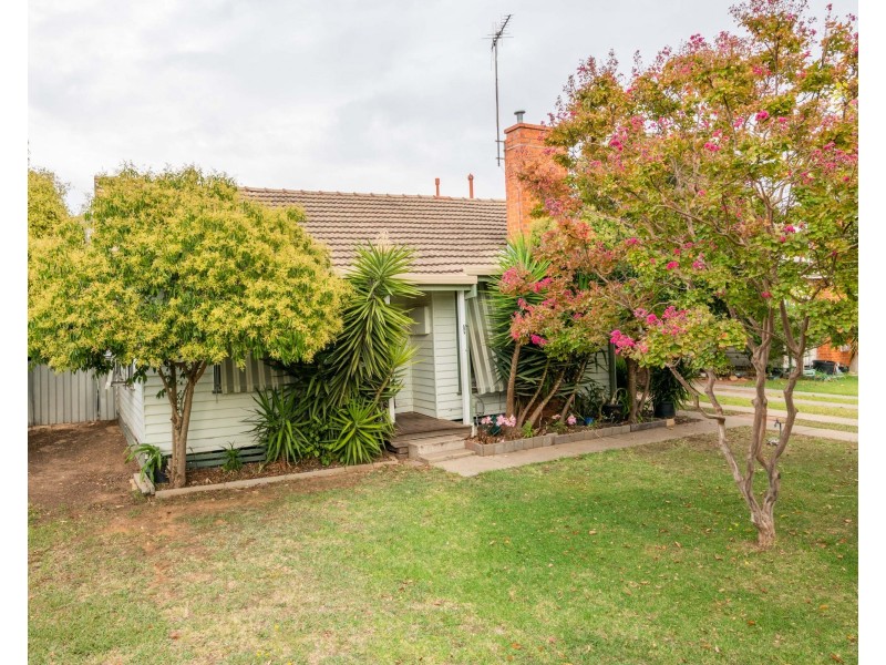 12 Regent Street, Shepparton VIC 3630