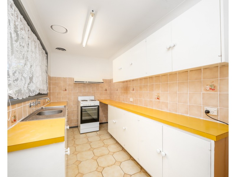 19 Hampshire Crescent, Shepparton VIC 3630