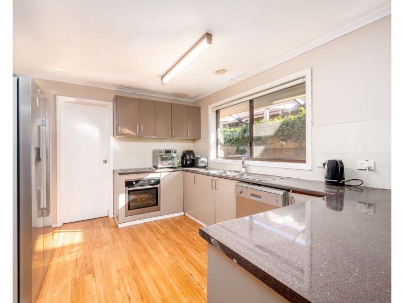 14 Bass Court, Shepparton VIC 3630